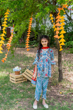 Load image into Gallery viewer, Happy Floral Sibling Wear