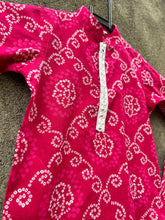 Load image into Gallery viewer, Boys Pink Leheriya Print Kurta Set