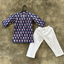 Load image into Gallery viewer, Boys Ghoomar Kurta Set - Set of Two