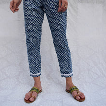 Load image into Gallery viewer, Indigo Straight Fit Pants