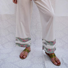 Load image into Gallery viewer, White Printed Border Pant