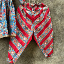 Load image into Gallery viewer, Mehr Dhoti Set - Set of Two
