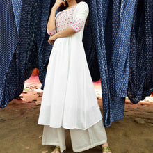 Load image into Gallery viewer, Pristine White Mulmul Hand Block Printed Mughal Yoke Kurta and Mulmul Slip with Mulmul Palazzo - Set of Three