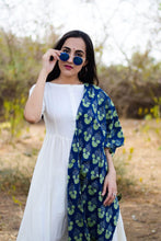 Load image into Gallery viewer, Off White Suit Set with Cotton Printed Indigo Dupatta