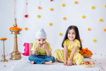 Load image into Gallery viewer, Lemon Dandelion for Siblings
