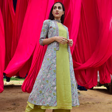 Load image into Gallery viewer, Green Mulmul Kurta and Palazzo with Bilva Jacket - Set of Three
